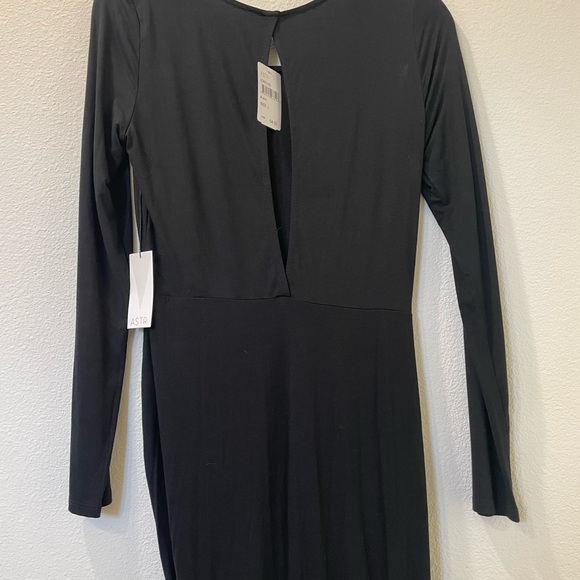 NWT ASTR Twist Wrap Asymmetrical Body-Con Dress size L - Picture 5 of 6